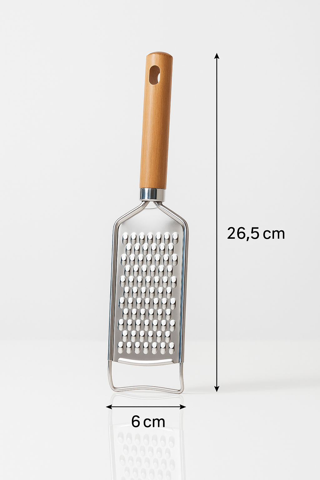 Răzătoare din inox cu mâner din lemn, dimensiuni 26,5 cm înălțime și 6 cm lățime