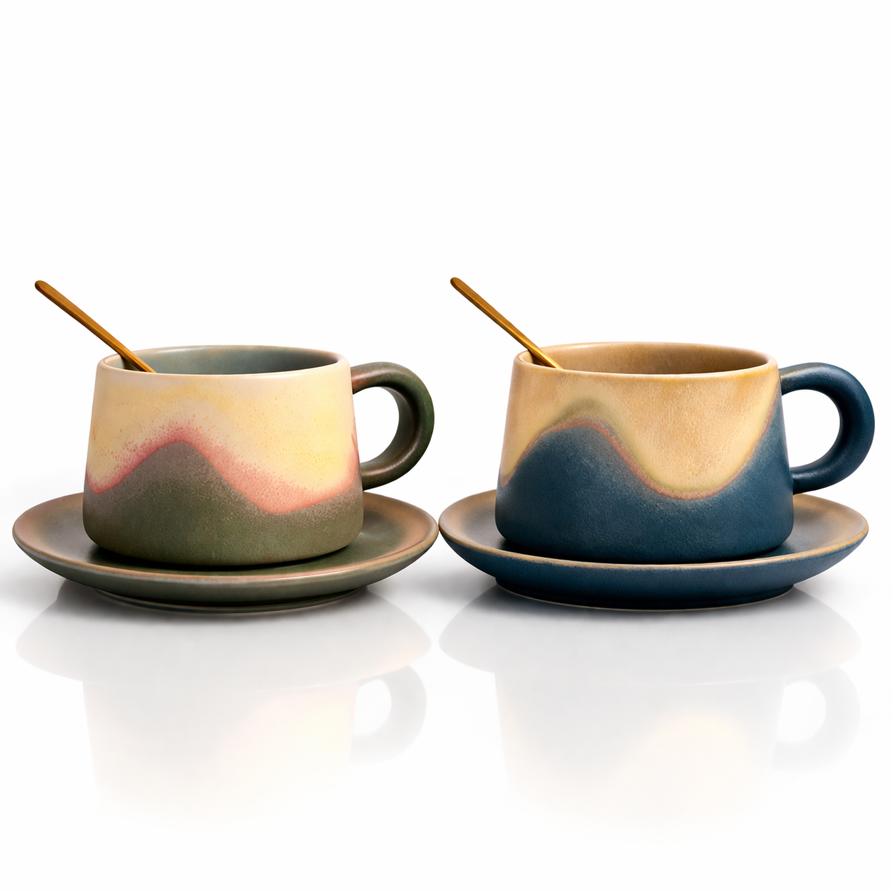 Set cești de cafea din ceramică cu design modern și farfurie inclusă